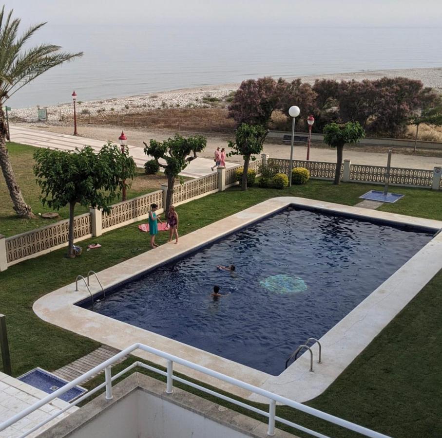 Apartment Foix Cubelles Bagian luar foto